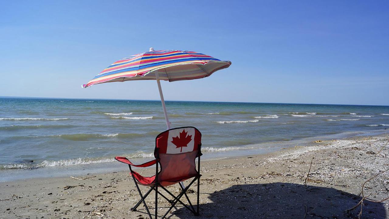 Pelican Guest House. Village Style Living. Spend Vacation Time In Eco Place! Fort Erie Exterior foto